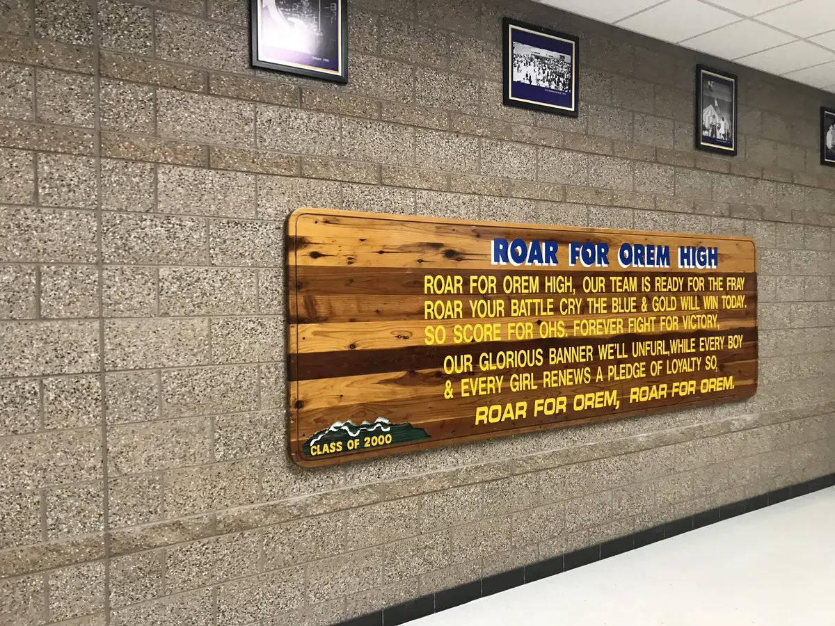 Orem High School 校训与校园文化标牌