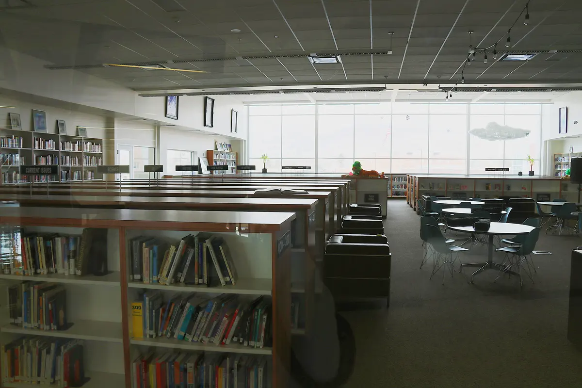 Orem High School 图书馆与学生学习空间