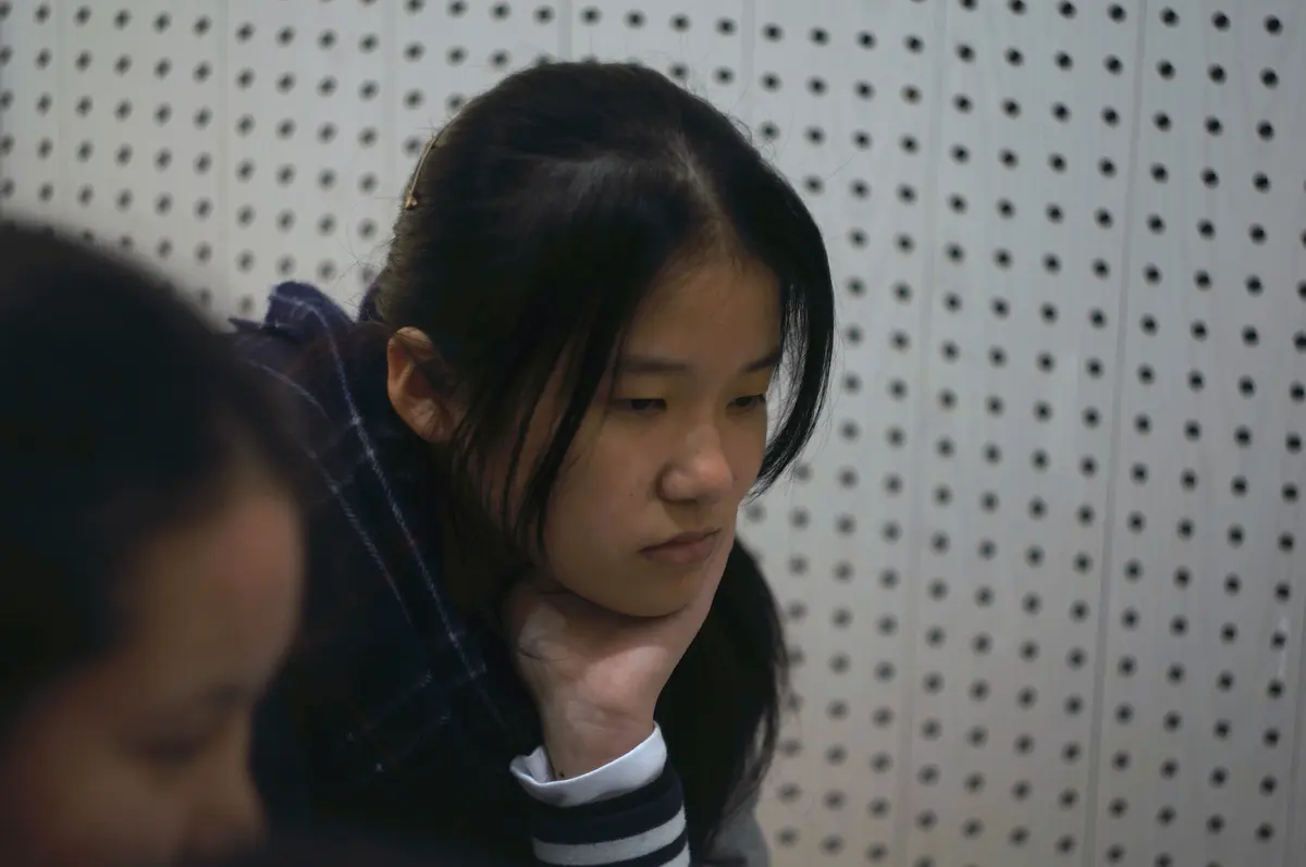 学生在课堂内参加双向学习或交流活动