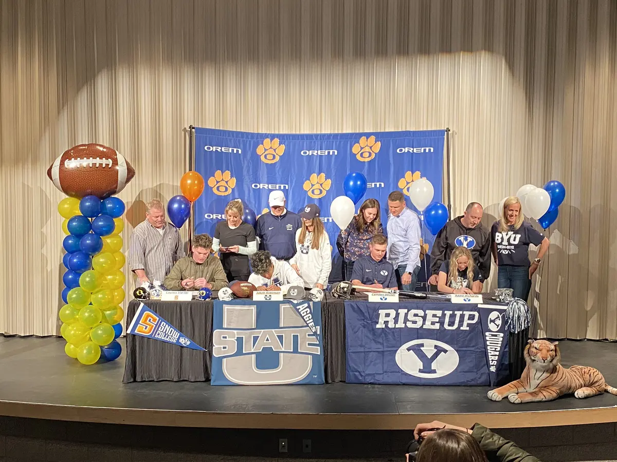 Orem High School学生运动项目签约或升学庆祝展示