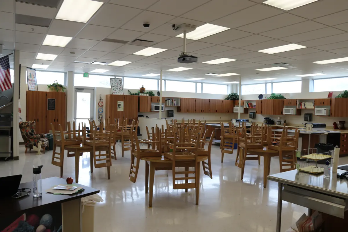 Orem High School图书馆与学习空间